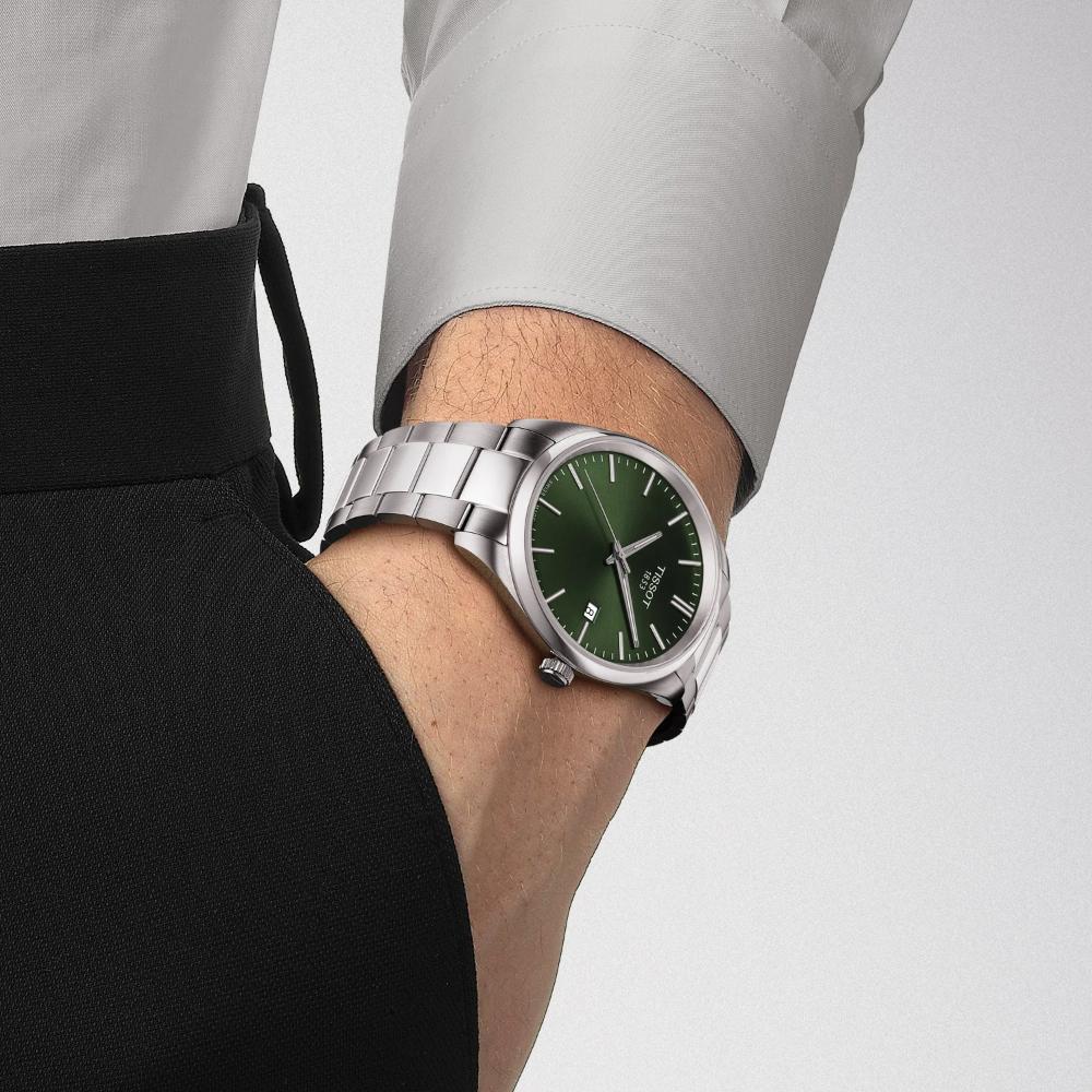 TISSOT Men’s Quartz Swiss Made Silver Stainless Steel Green Dial 40mm Watch T150.410.11.091.00