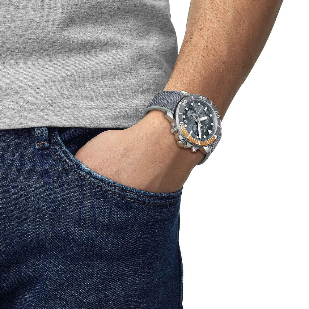 TISSOT Seastar 1000 Men’s Chronograph Quartz Swiss Made Grey Textile Strap Grey Dial 45mm Watch T120.417.17.081.01